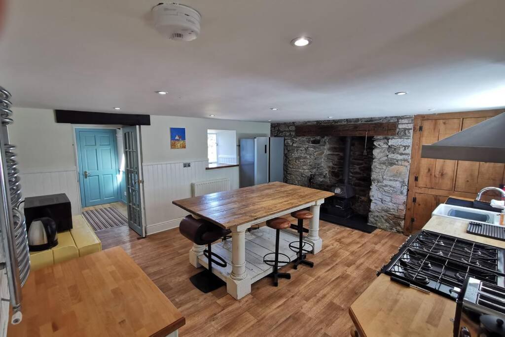 Monreith Cosy, Coastal Retreat With A Large Garden 빌라 외부 사진
