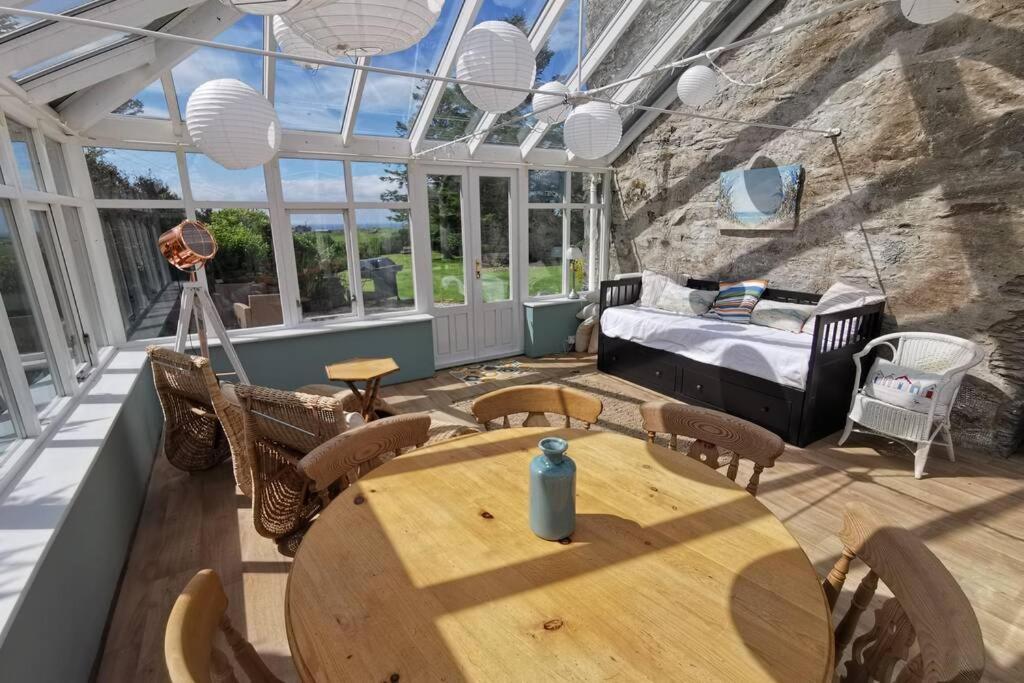 Monreith Cosy, Coastal Retreat With A Large Garden 빌라 외부 사진