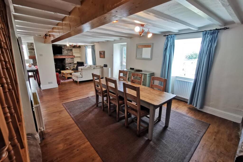 Monreith Cosy, Coastal Retreat With A Large Garden 빌라 외부 사진